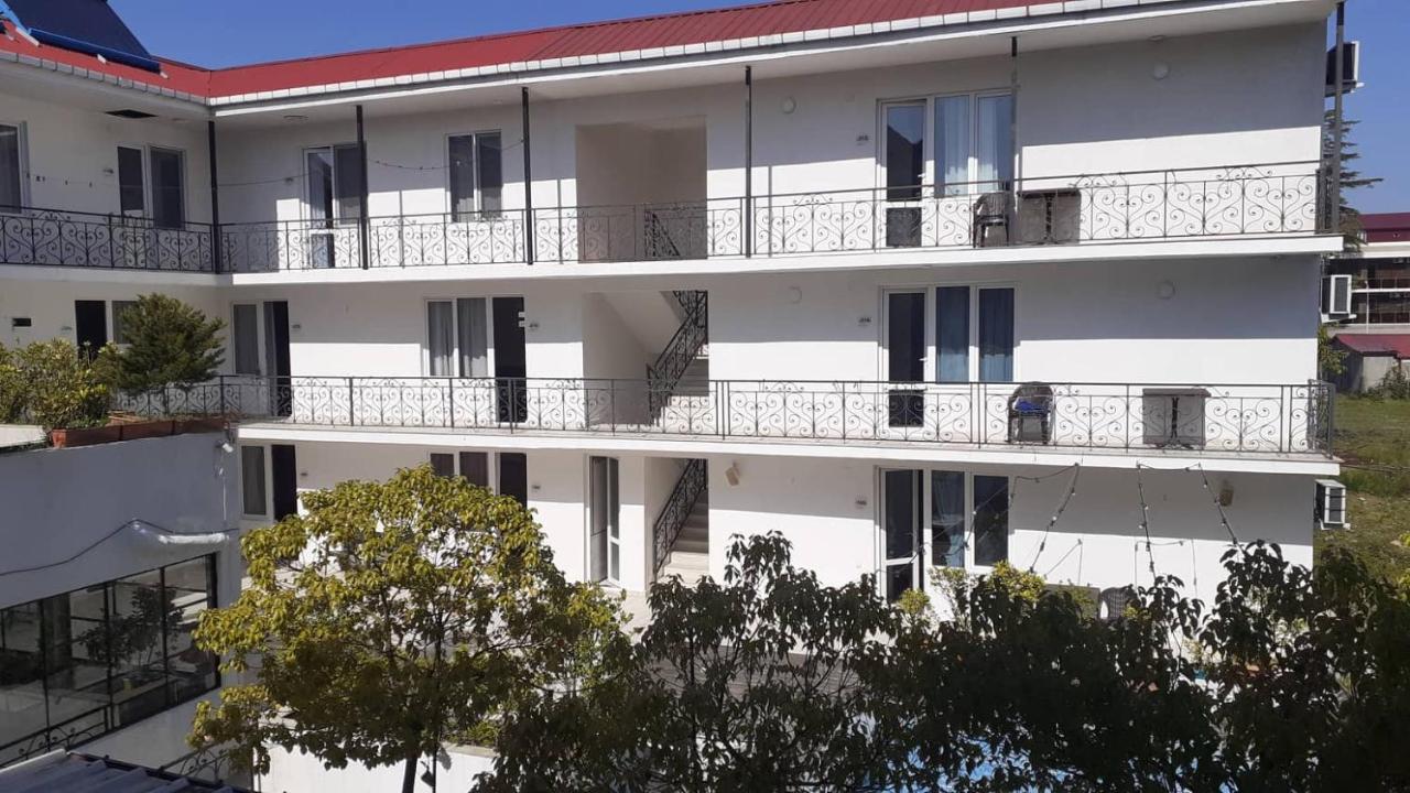 Del Mar Hotell Ureki Exteriör bild