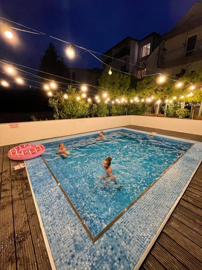 Del Mar Hotell Ureki Exteriör bild