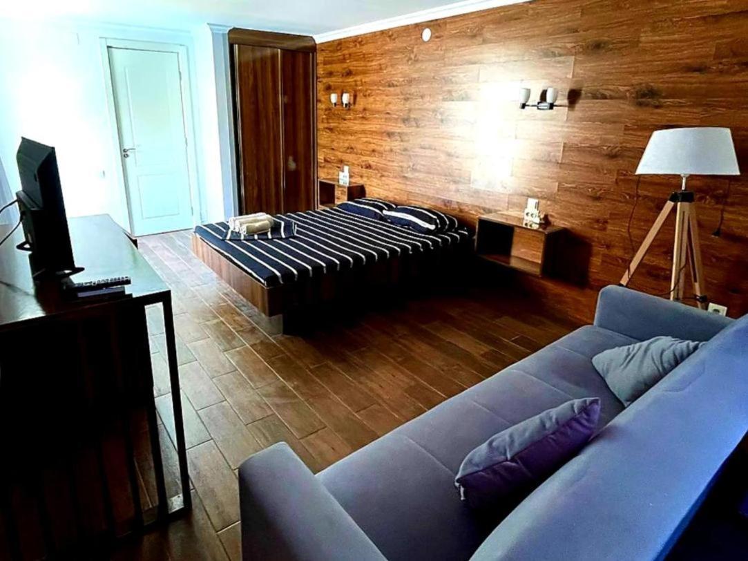 Del Mar Hotell Ureki Exteriör bild